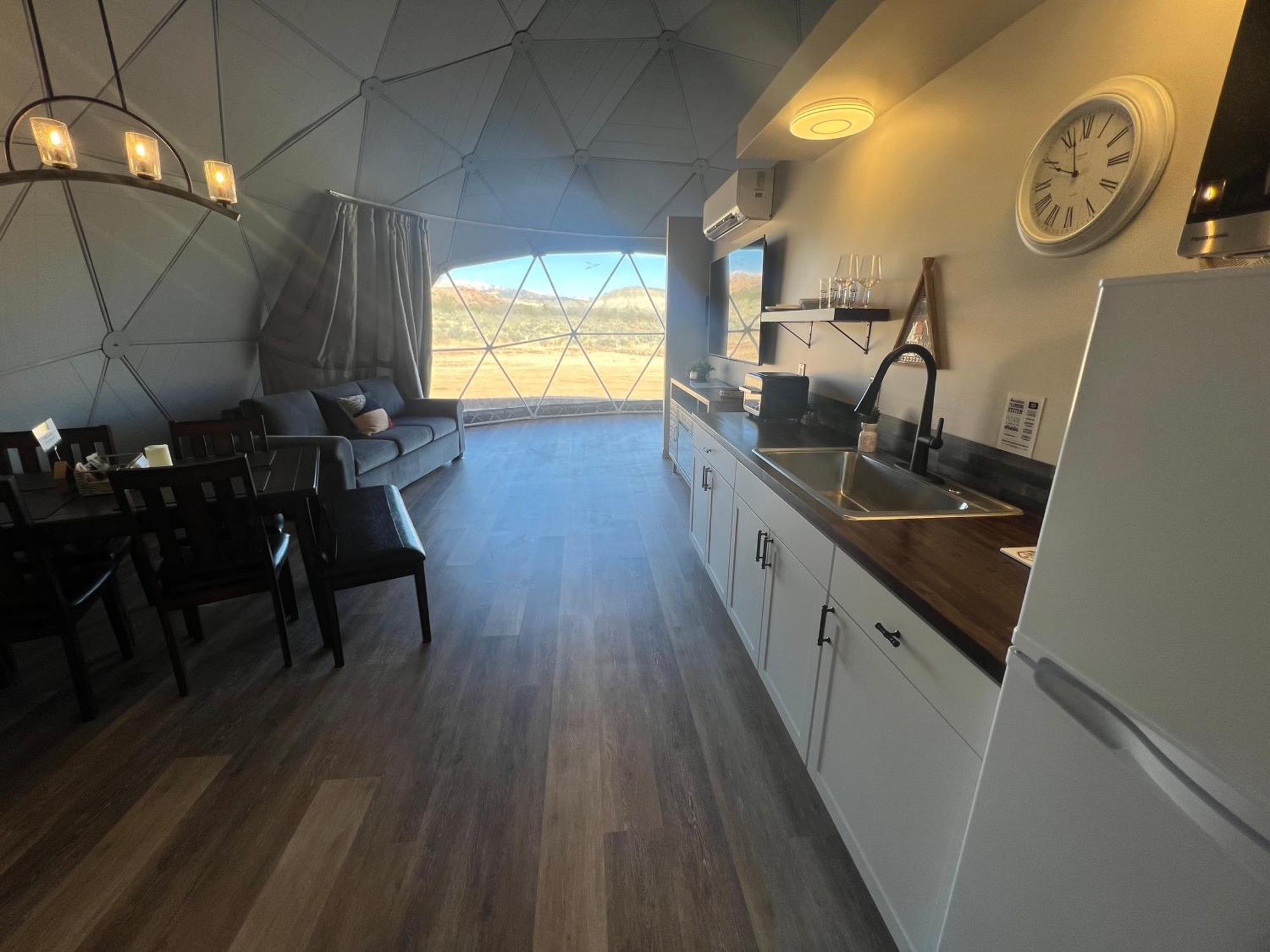Bryce Glamp And Camp Campsite *