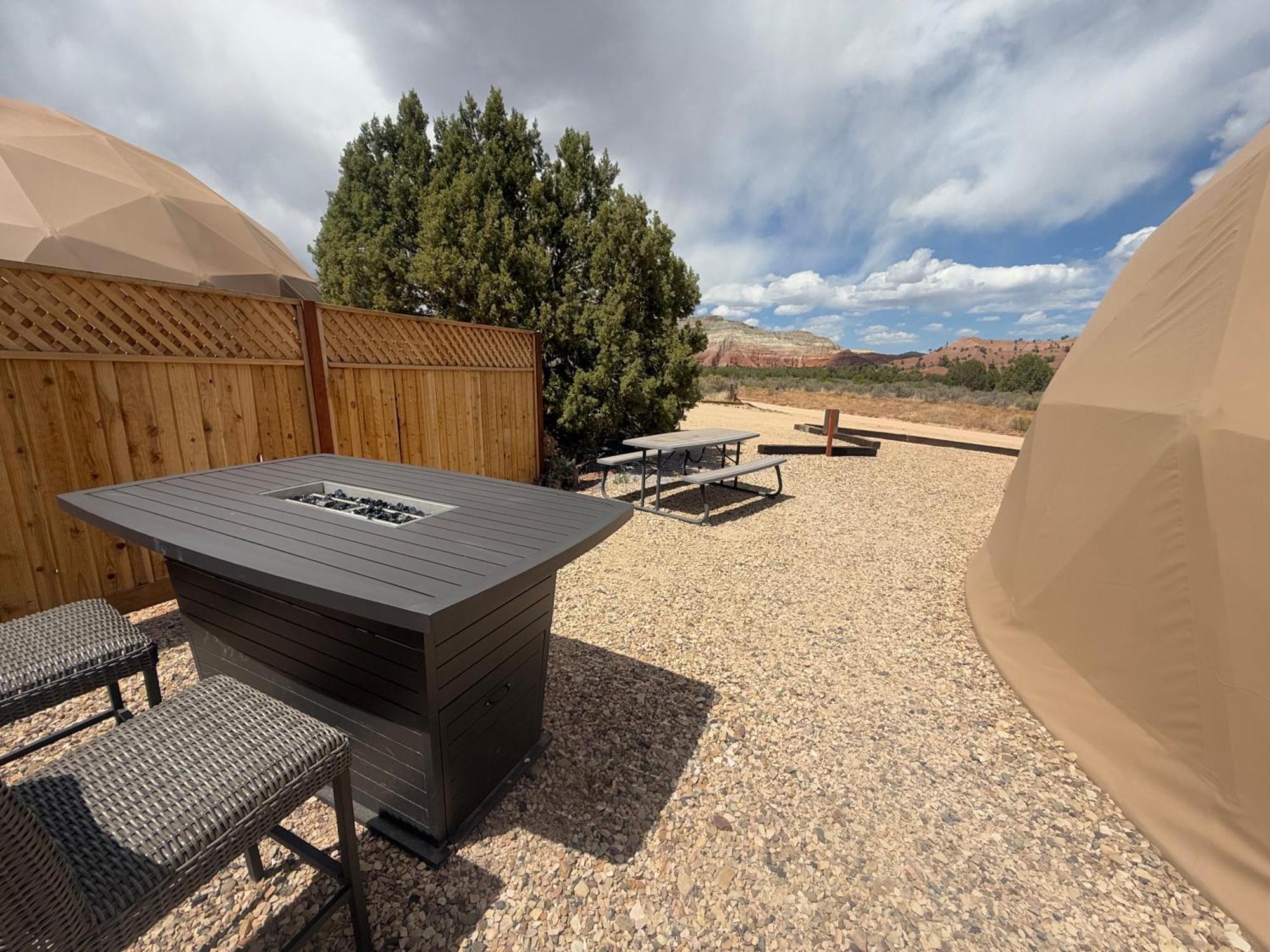Bryce Glamp And Camp Parque de Campismo