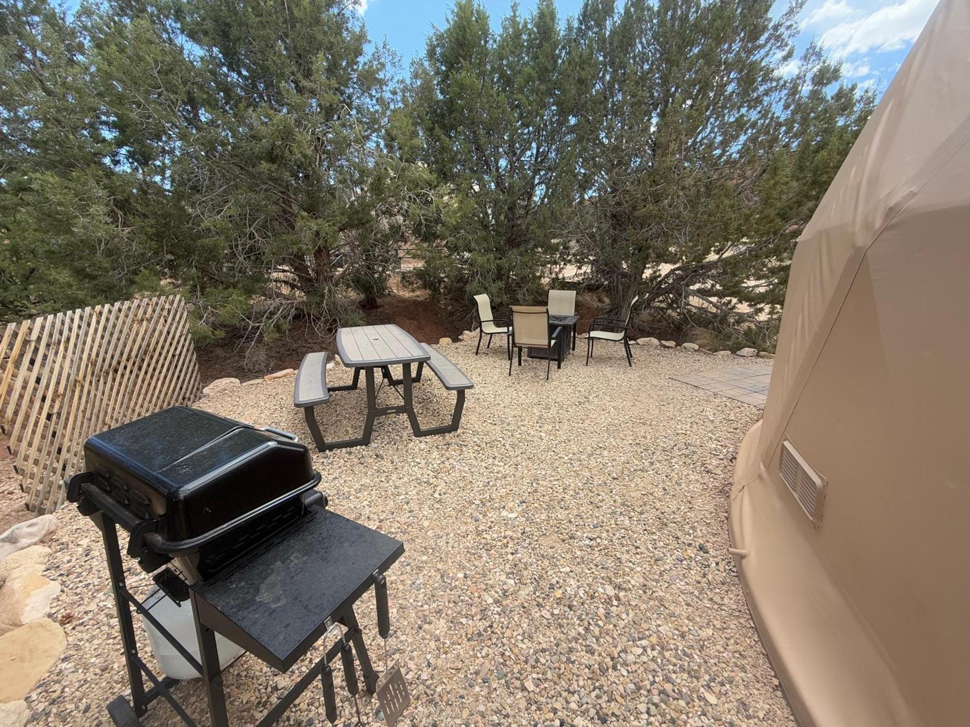 Bryce Glamp And Camp Parque de Campismo *